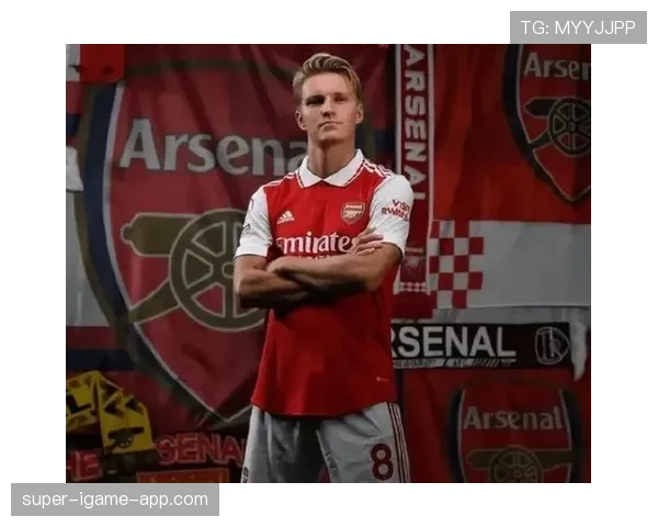 厄德高撕开后防直塞造威，较赛季初更偏前插