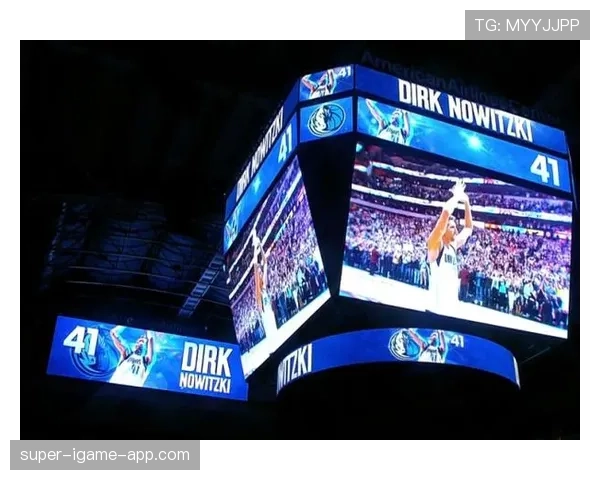 诺维茨基挡拆单打拉开空间与库里效率差异